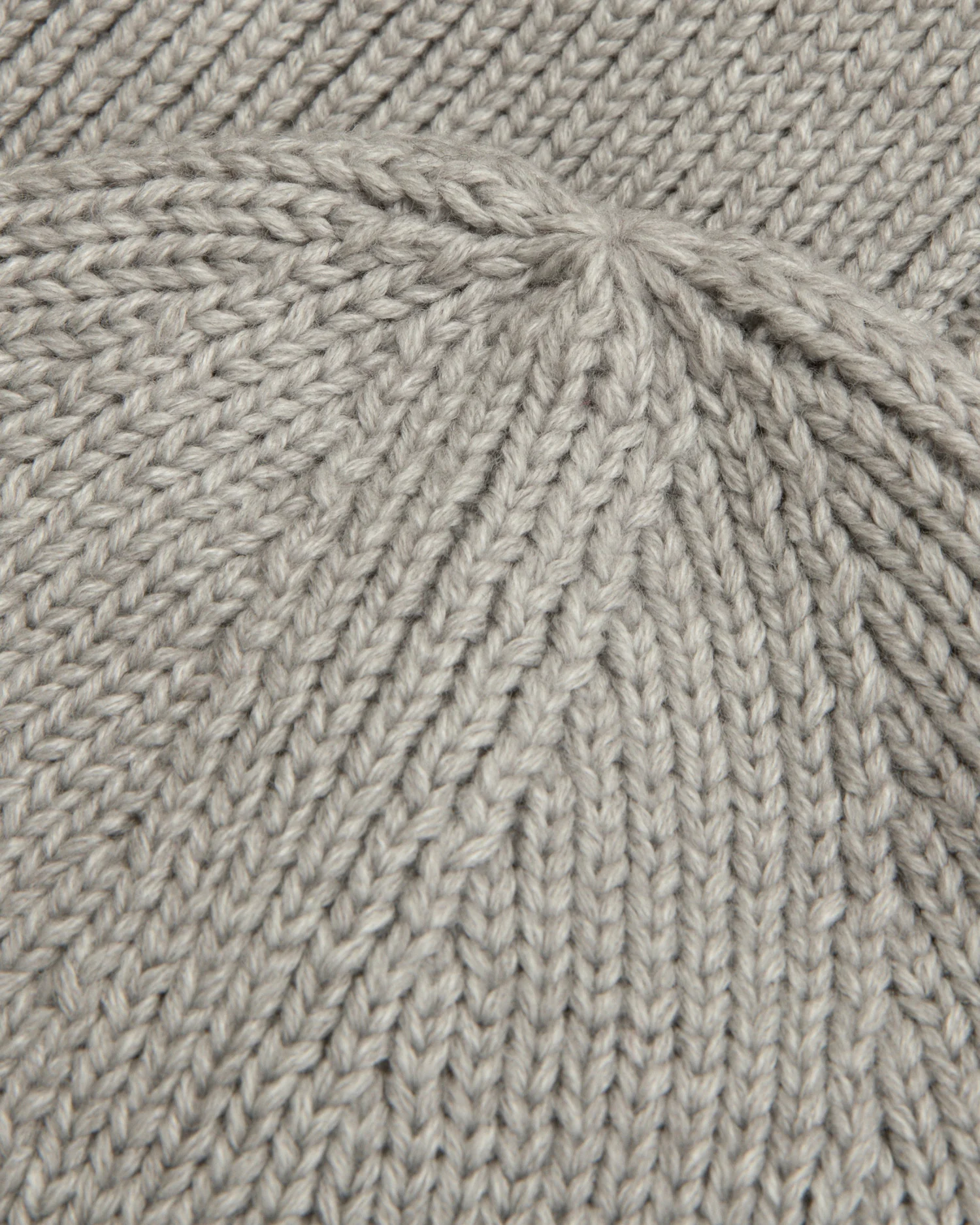AAPEUNVS moonface logo beanie - Image 5