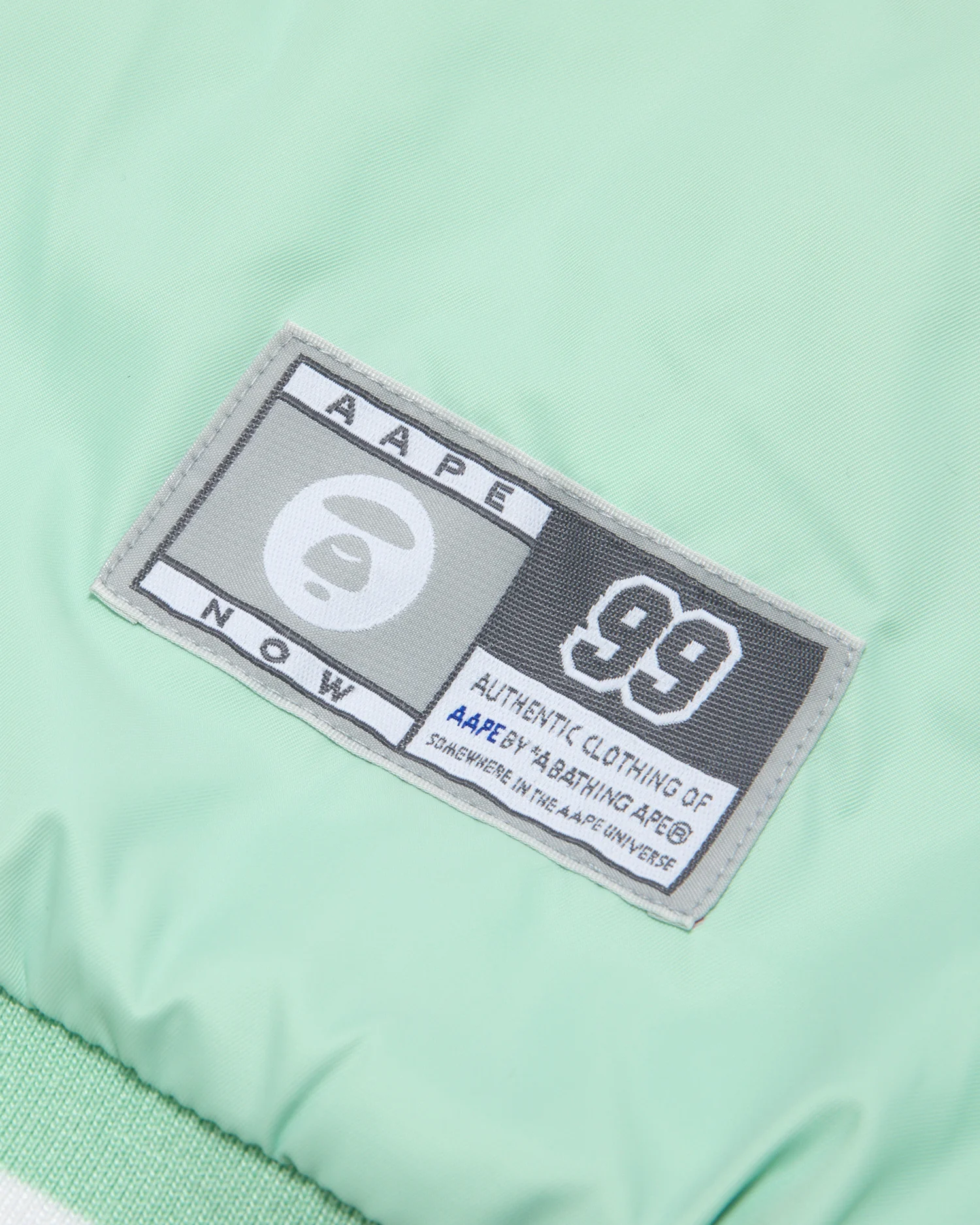 Moonface reversible hooded snap-button jacket - Image 12
