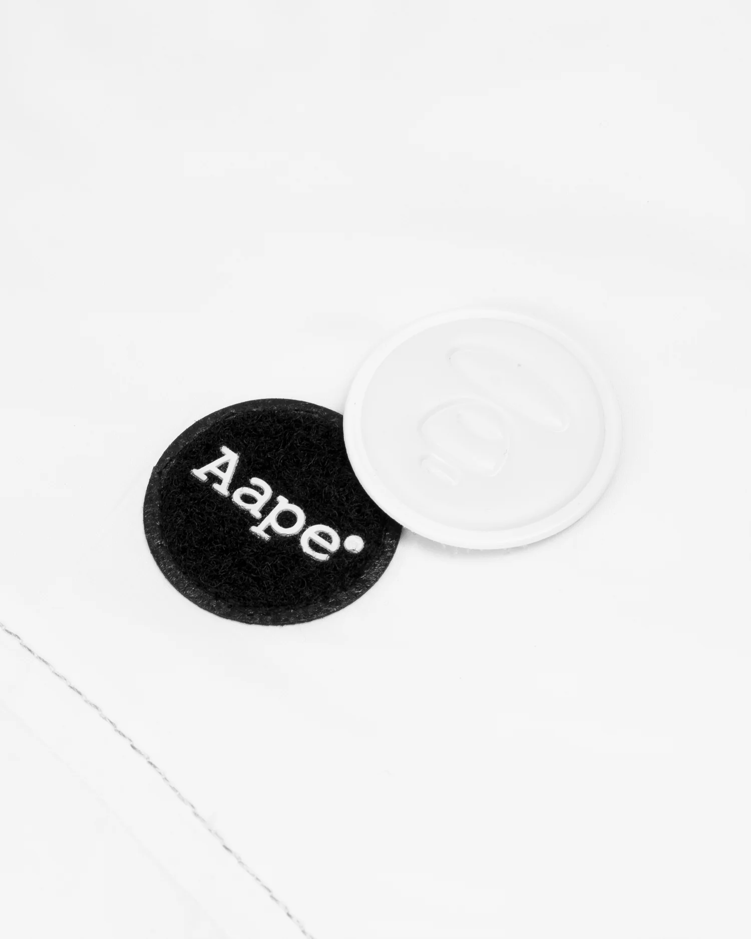 Moonface hooded lightweight jacket - Image 18