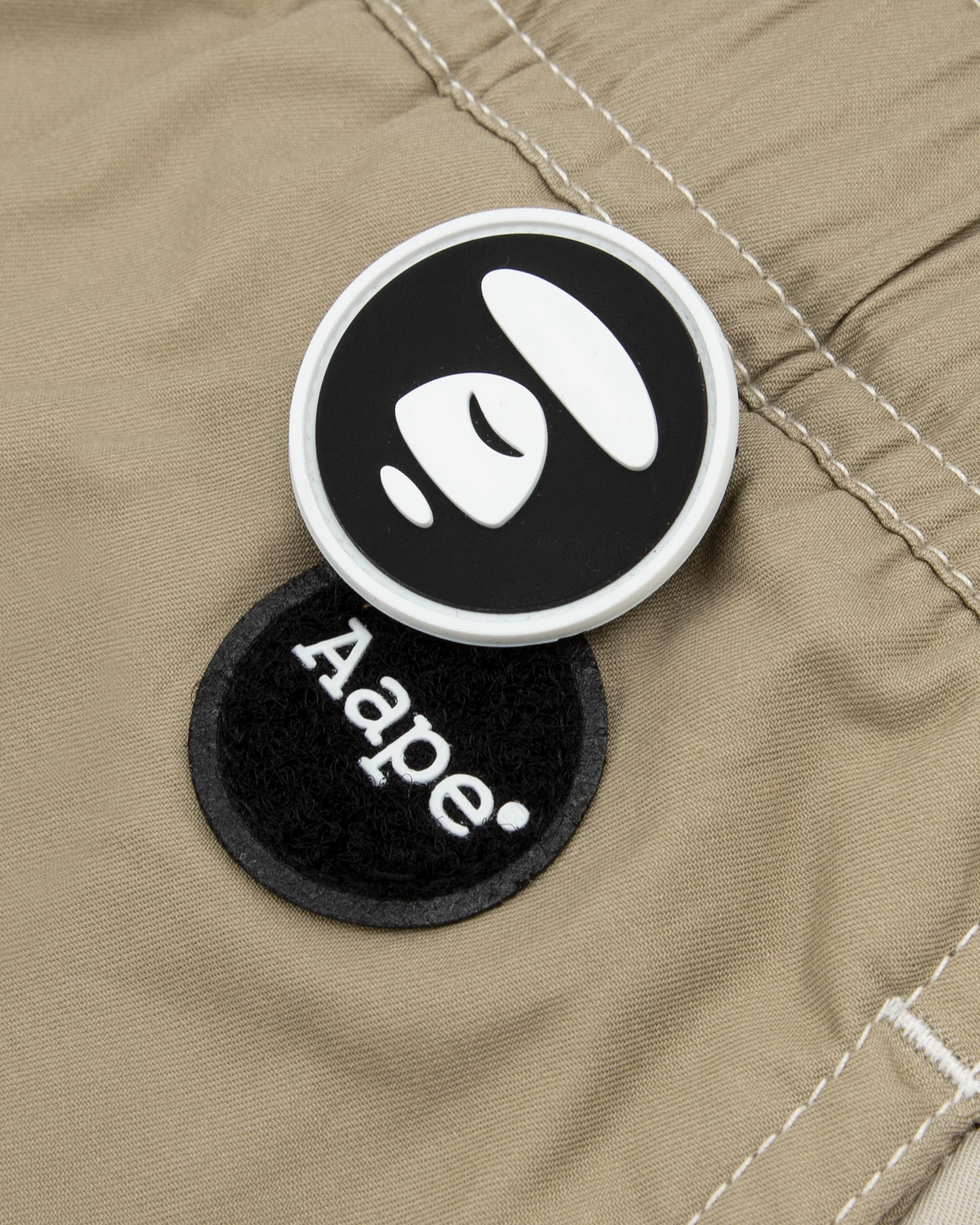 Moonface belted camo shorts - Image 3