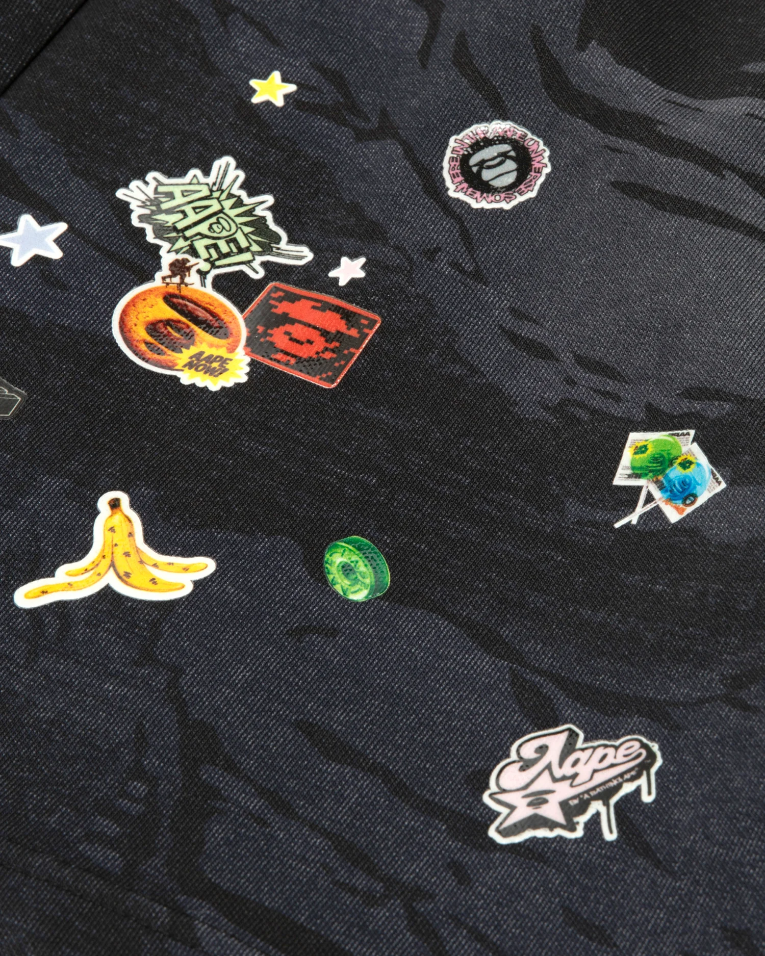 Sticker print sweat shorts - Image 5