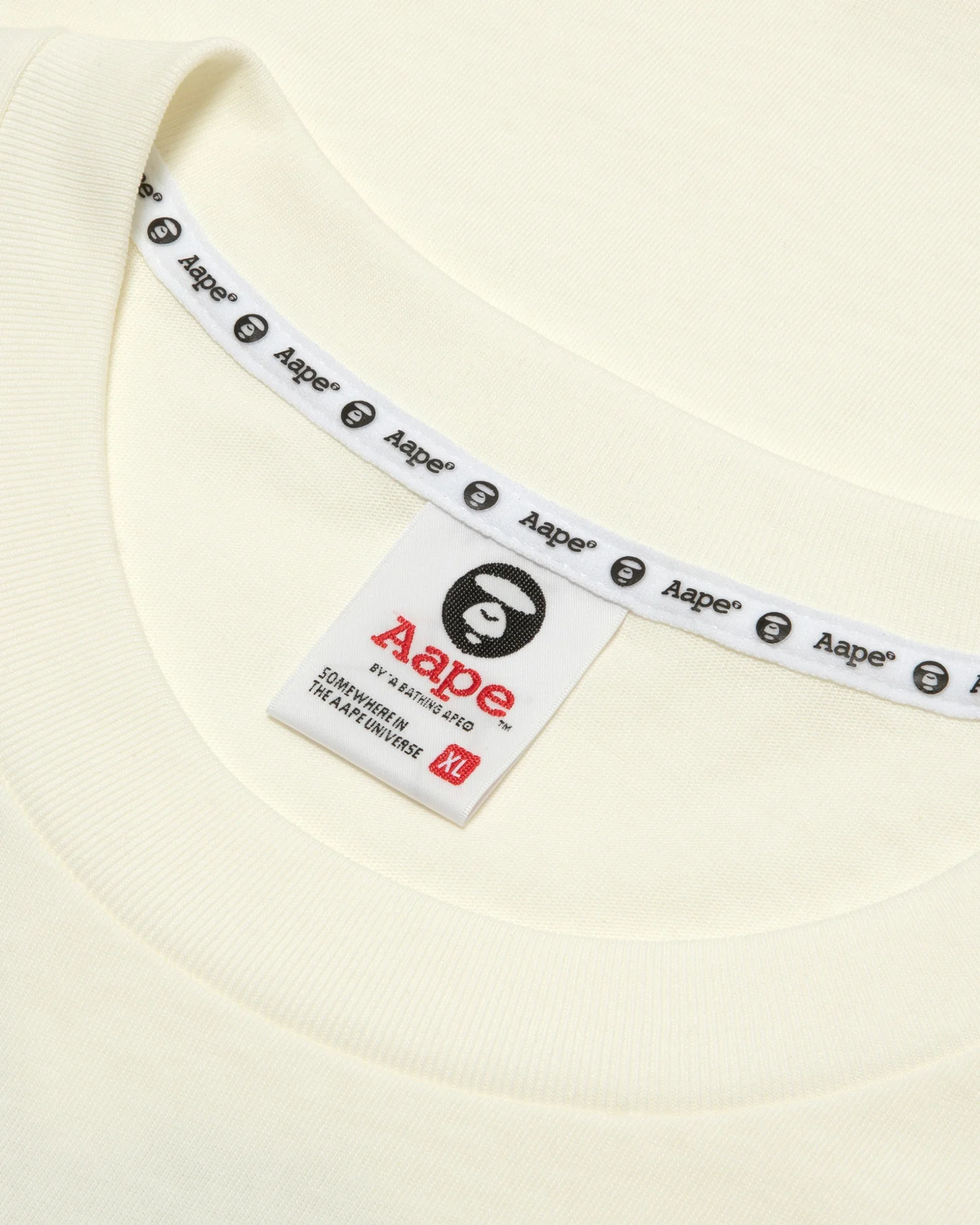 Moonface logo tee - Image 10