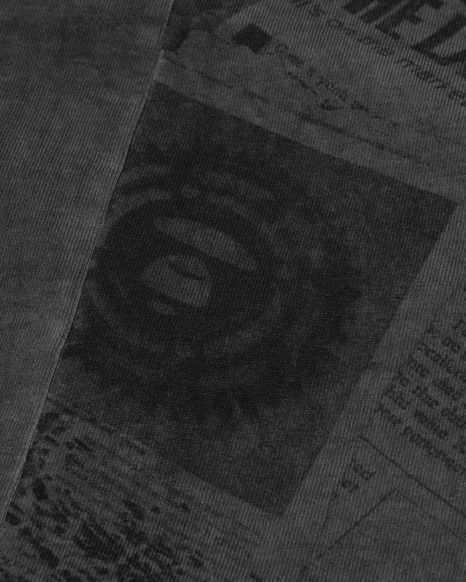 Logo graphic tee - Image 5